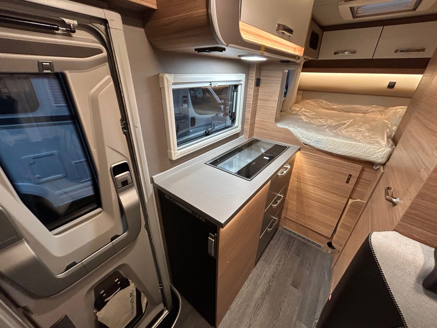 WEINSBERG X-CURSION VAN 500 MQ EDITION PEPPER - Lucchetta Camper - foto 10