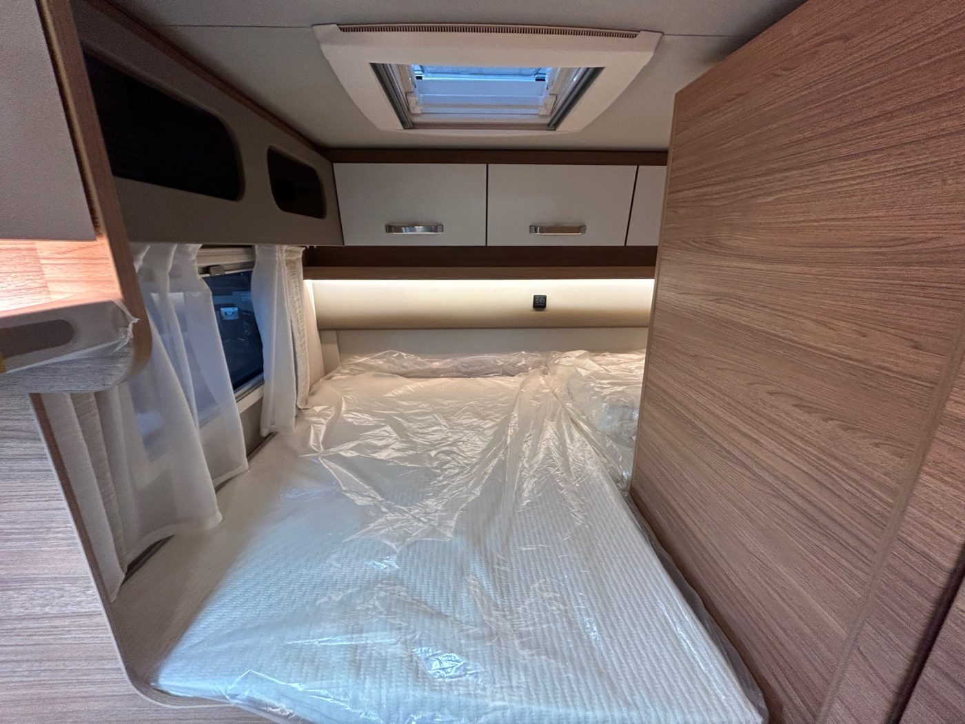 WEINSBERG X-CURSION VAN 500 MQ EDITION PEPPER - Lucchetta Camper - foto 11
