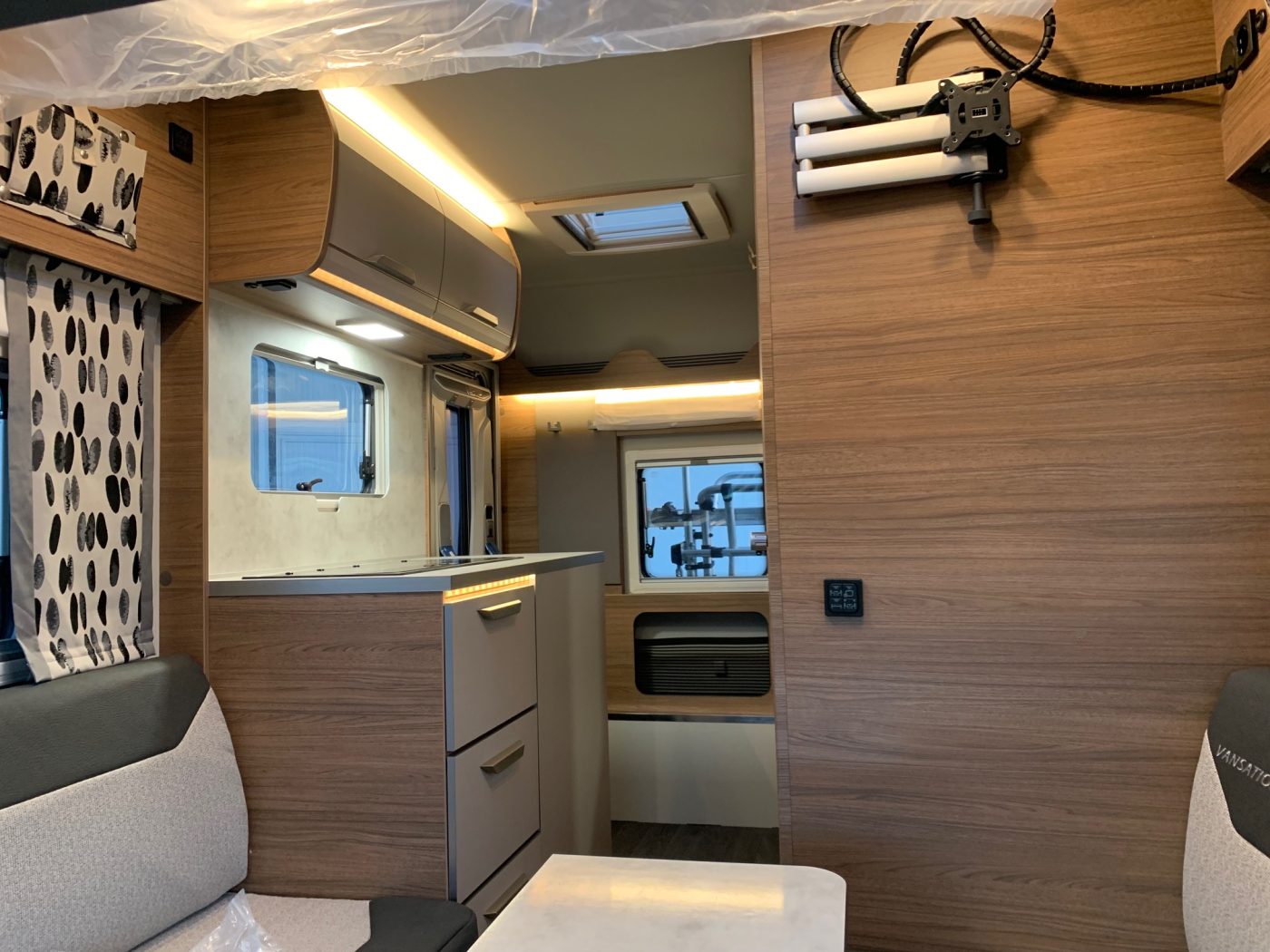 KNAUS TOURER VAN 500 LT VANSATION - Lucchetta Camper - foto 11