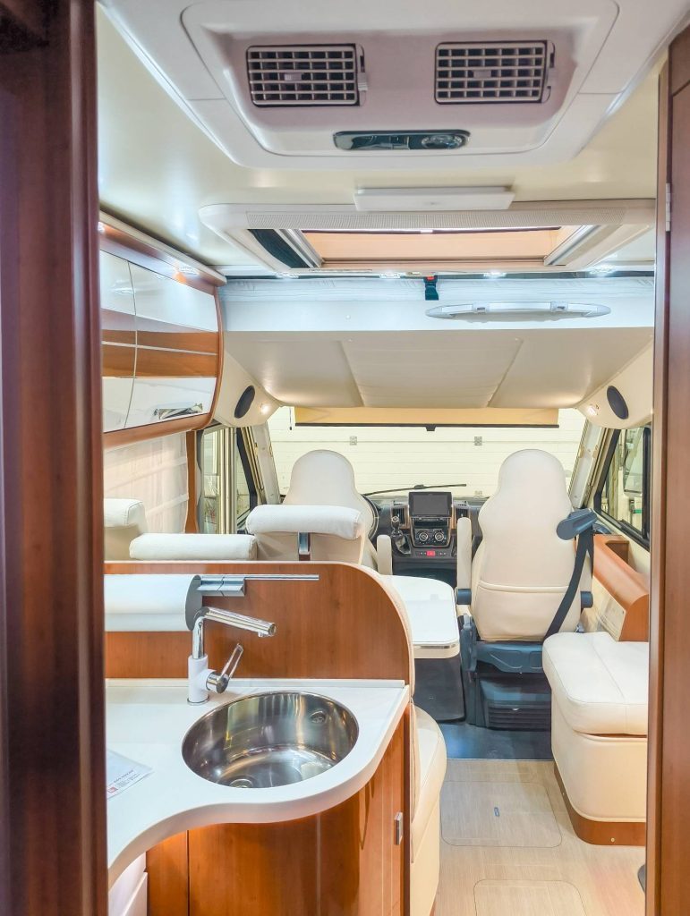 Mobilvetta K Yacht 89 Teknoline Usato | Prezzo e Caratteristiche - OK Camper - foto 14