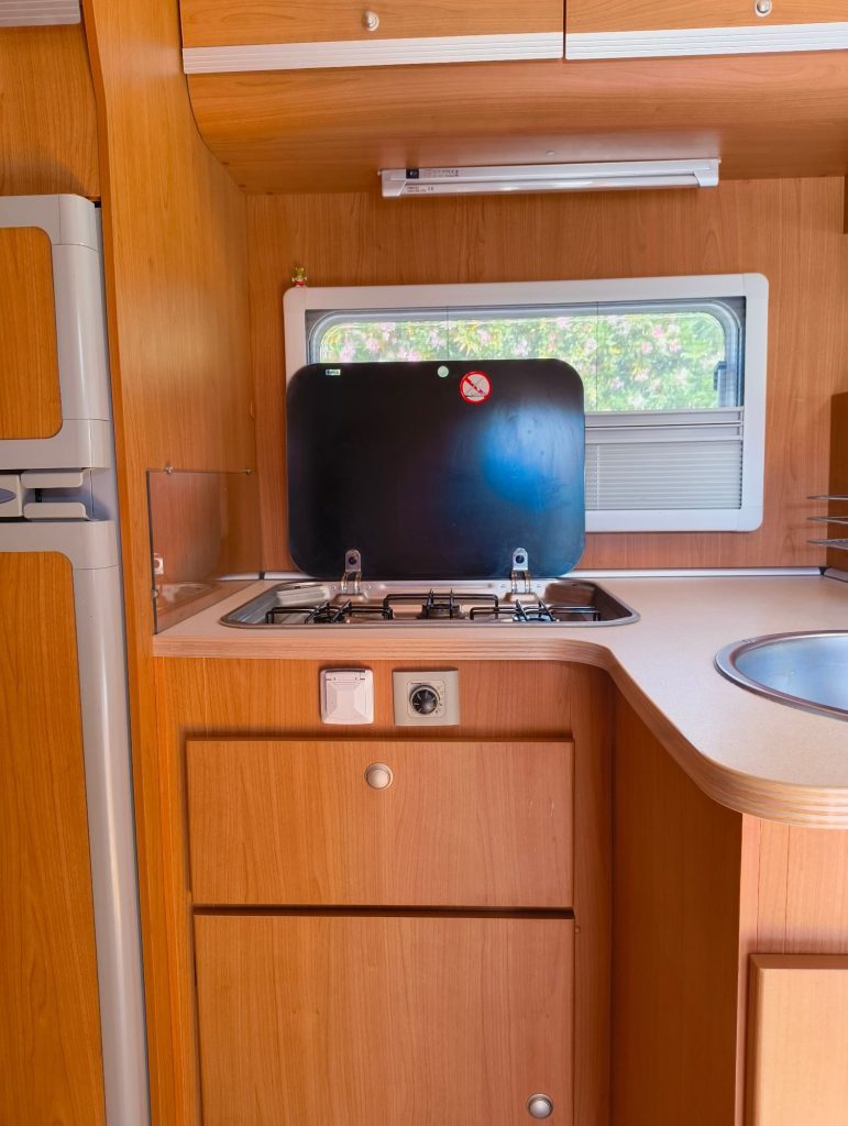 Giottiline Therry T45 Usato: Mansardato 6 Posti e Garage - OK Camper - foto 17