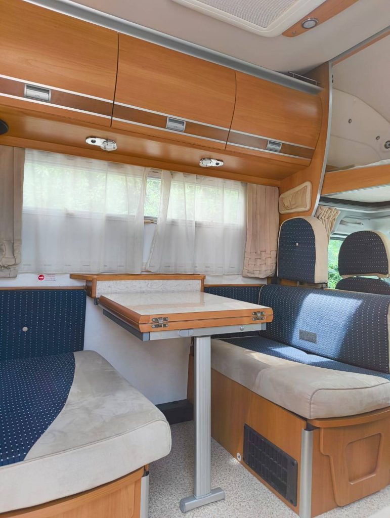 Laika Ecovip 1 Classic Usato: 6 Posti e Motore 160 CV - OK Camper - foto 8