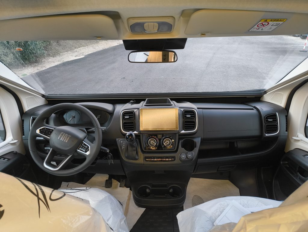 Roller Team Zefiro 266 TL Power Edition: Semi-integrale Nuovo - OK Camper - foto 6