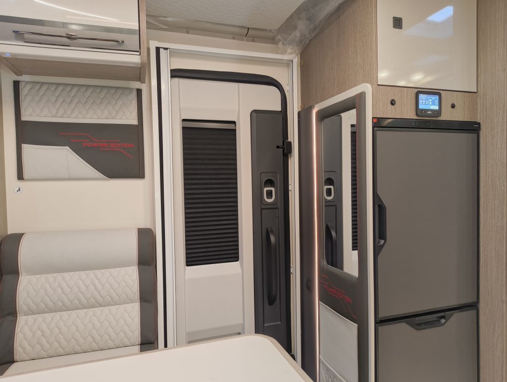 Roller Team Zefiro 266 TL Power Edition: Semi-integrale Nuovo - OK Camper - foto 10