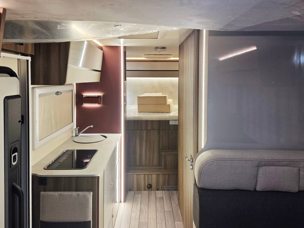 Camper nuovo in vendita Roller Team Kronos 298 TL - OK Camper - foto 21