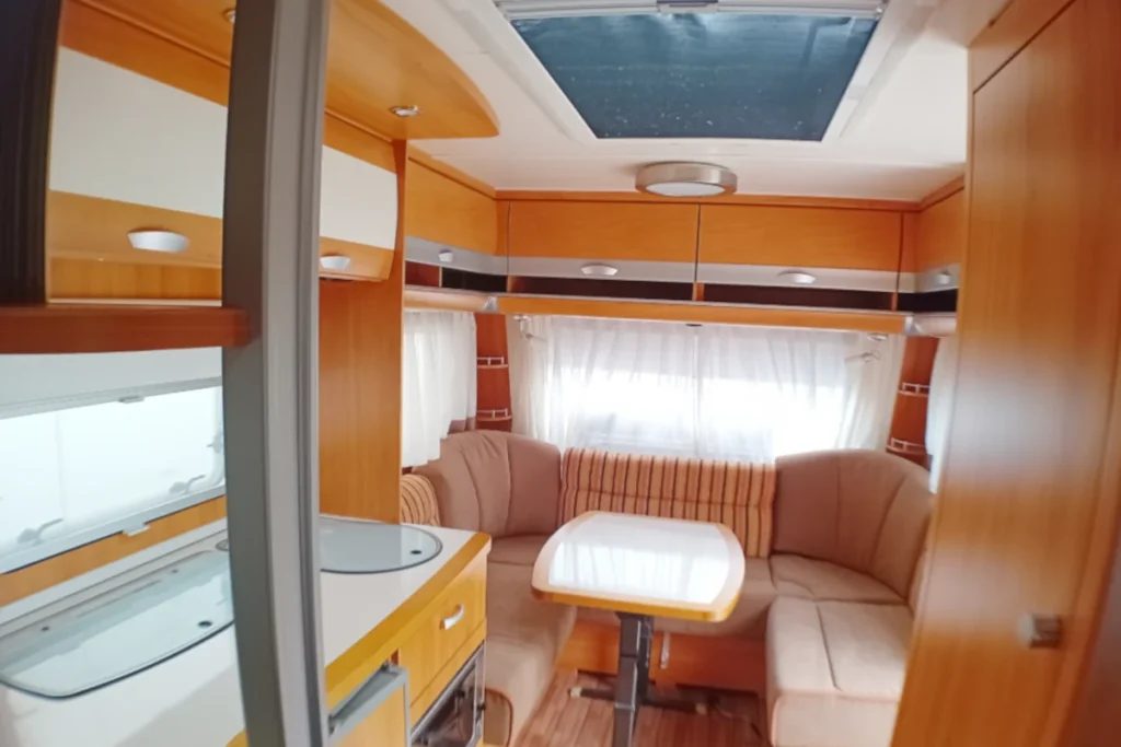Wilk S4 530 UED | Caravan usata mt 7,49 – Parcaravan - foto 17