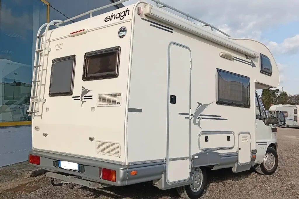 Elnagh Marlin 59 usato| Mansardato 6 posti – Parcaravan - foto 17
