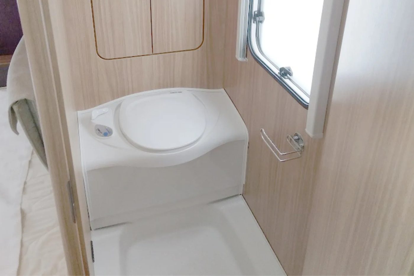 Hymer Eriba Exciting Family usato | Roulotte 6 posti - foto 9