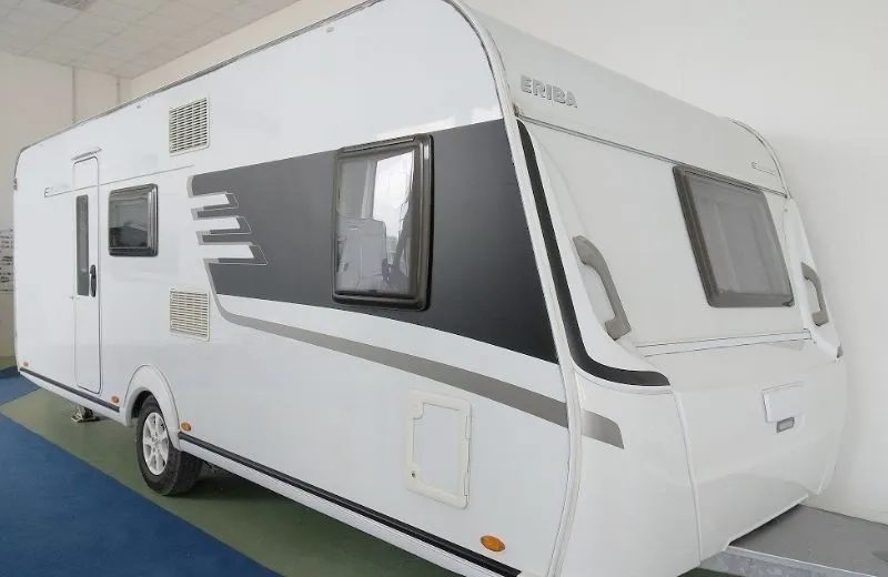 Hymer Eriba Exciting Family usato | Roulotte 6 posti - foto 11