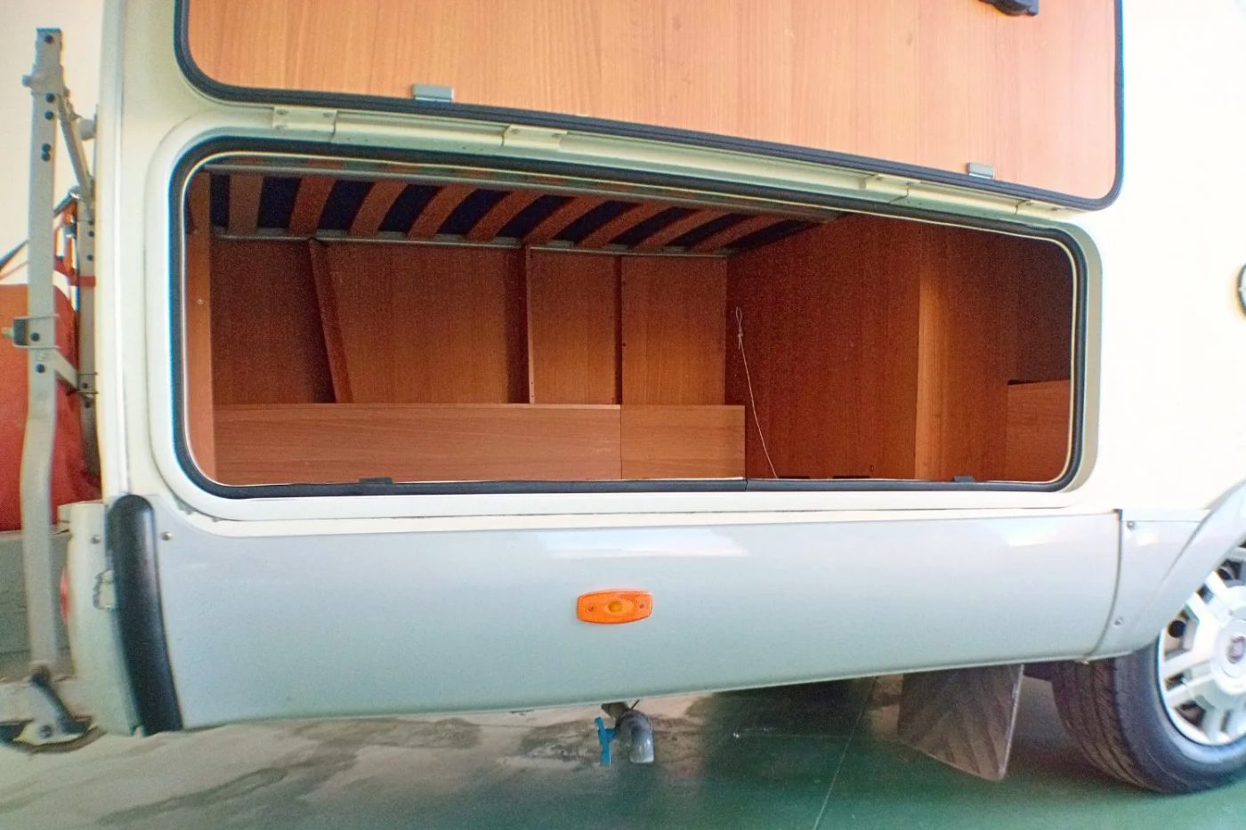 McLouis Steel 463 usato | Semintegrale 4 posti – Parcaravan - foto 5