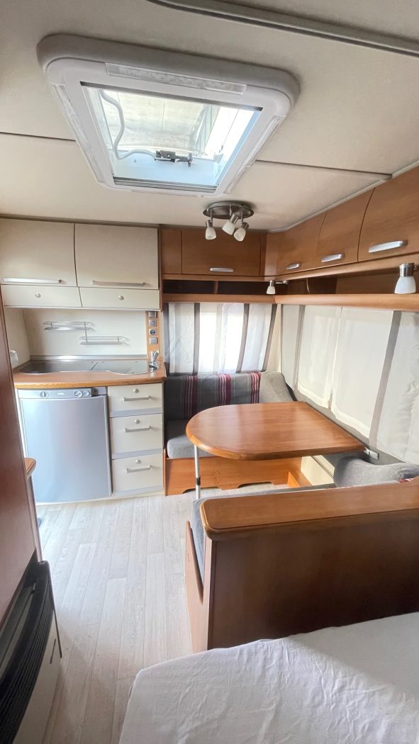 USATO CARAVAN FENDT BIANCO Sportivo 390 - foto 5