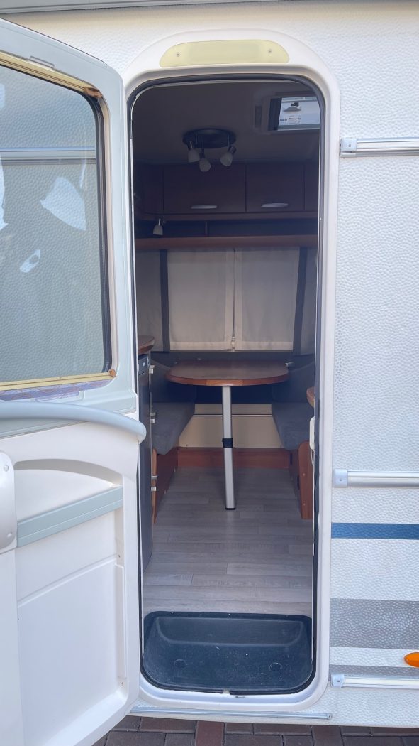 USATO CARAVAN FENDT BIANCO Sportivo 390 - foto 14