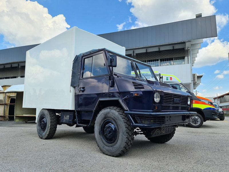 VM 90 4x4 con Cellula Abitativa Monoscocca