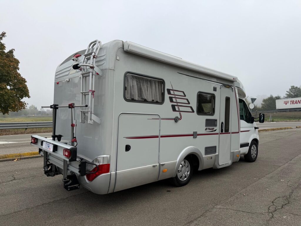 Semintegrale Hymer Tramp 616 SL - foto 22
