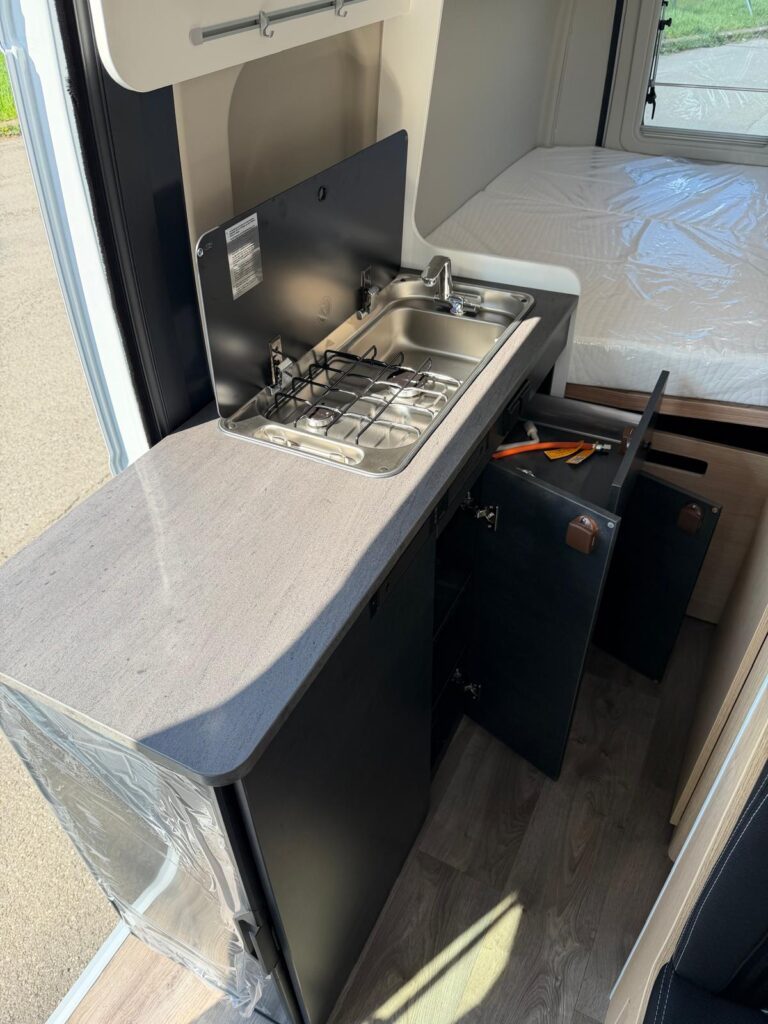 Furgonato Sunlight Cliff 600 Lithium Edition - foto 11