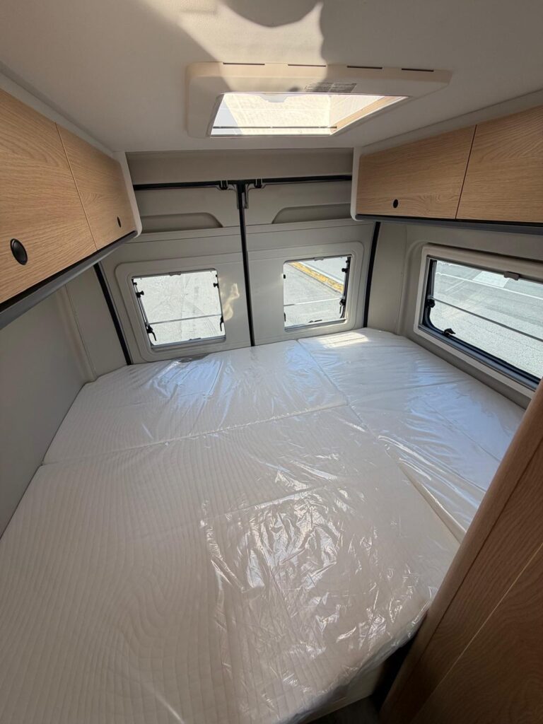 Furgonato Sunlight Cliff 600 Lithium Edition - foto 17