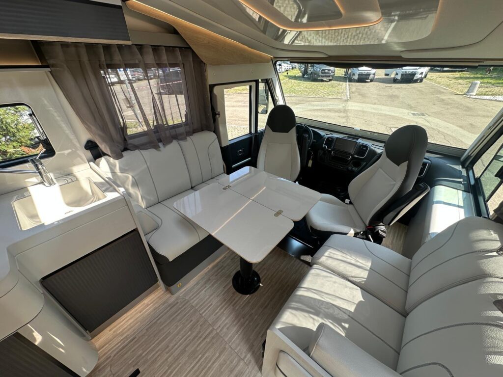 Motorhome Arca America New Deal H740 GLC - foto 3