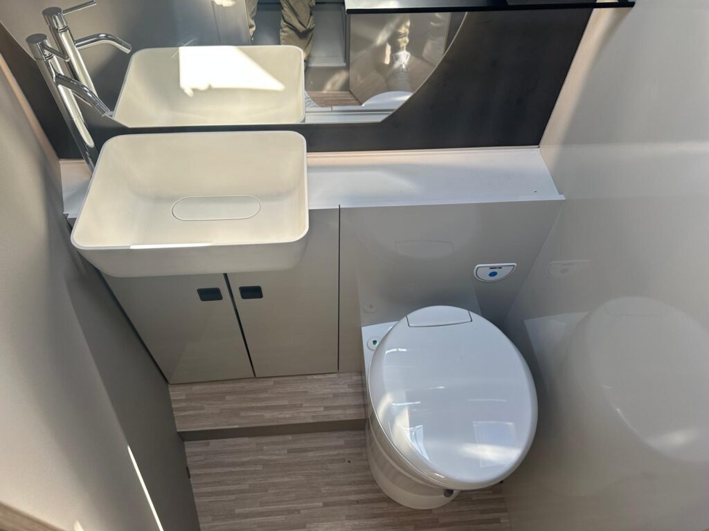 Motorhome Arca America New Deal H740 GLC - foto 10
