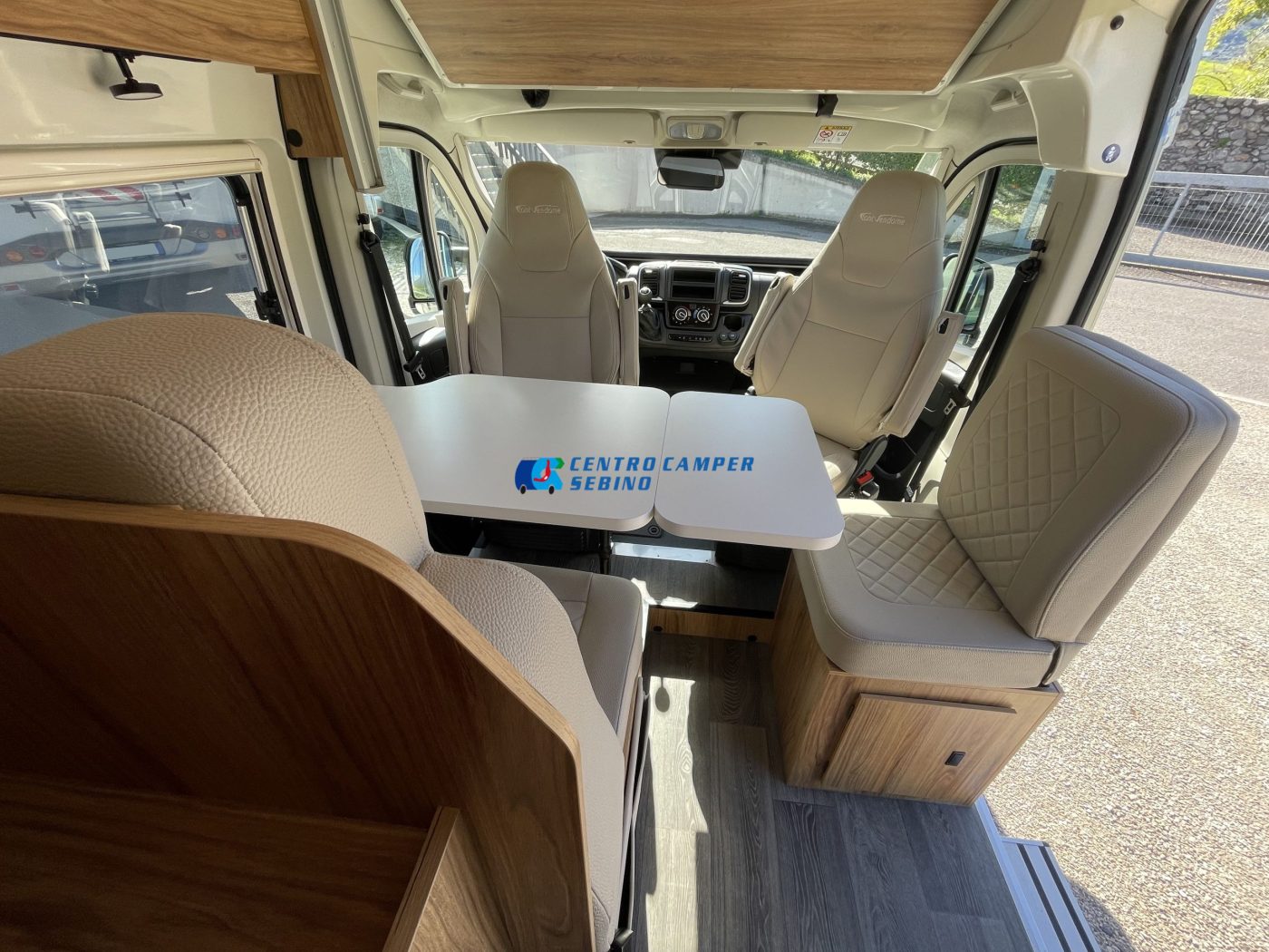 HORIZON H307 FONT VENDÔME / Camper - foto 10
