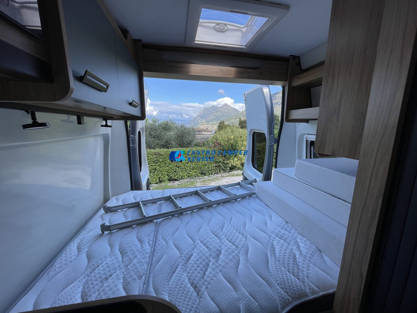HORIZON H307 FONT VENDÔME / Camper - foto 16