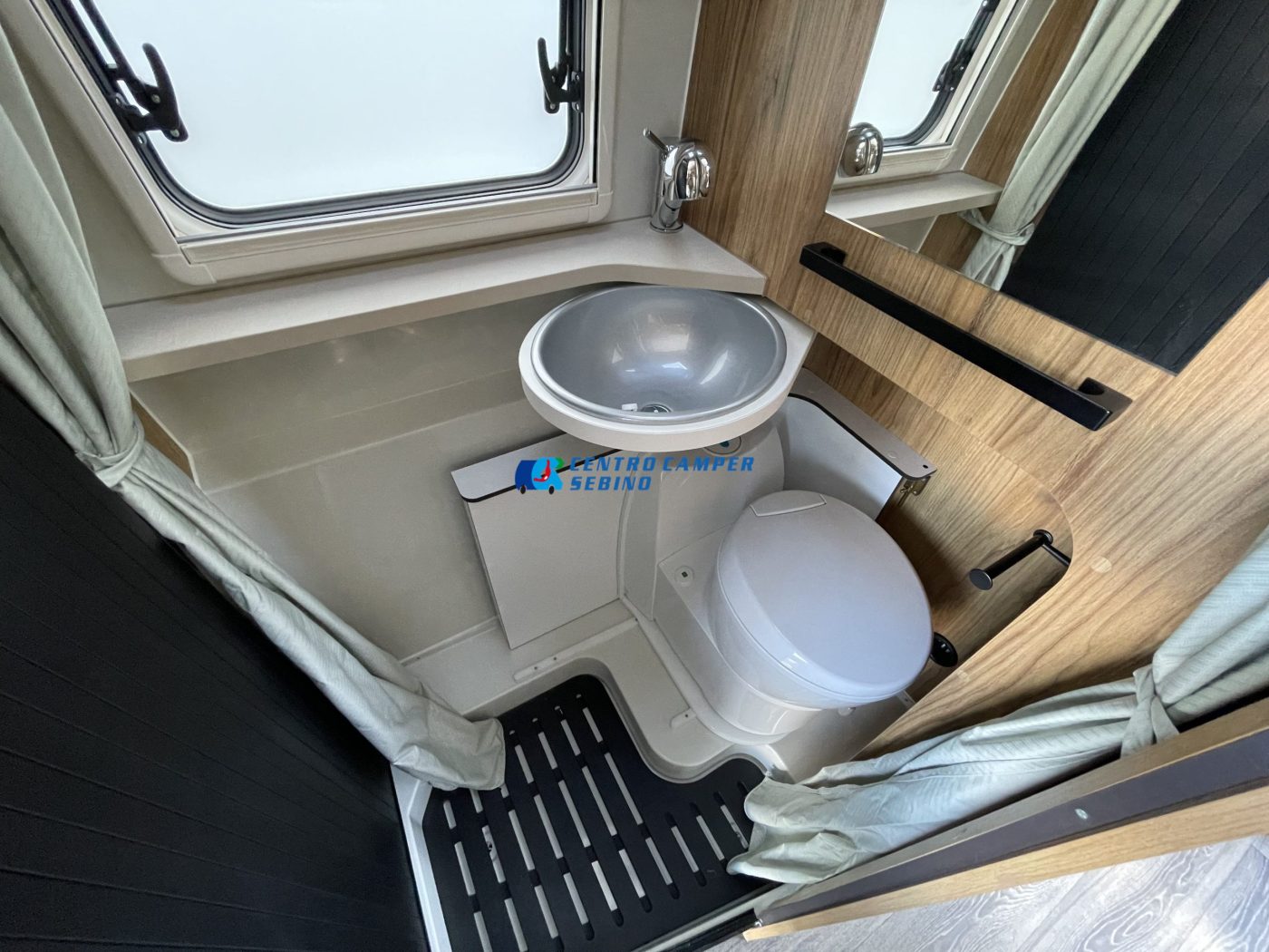 HORIZON H307 FONT VENDÔME / Camper - foto 19