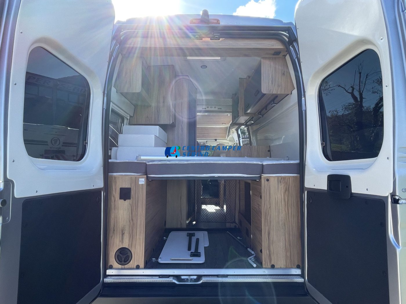 HORIZON H307 FONT VENDÔME / Camper - foto 20