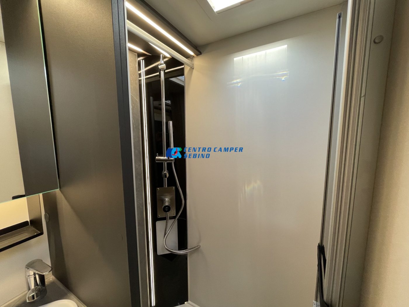 T-LOFT 450 Matic ELNAGH / Camper - foto 19