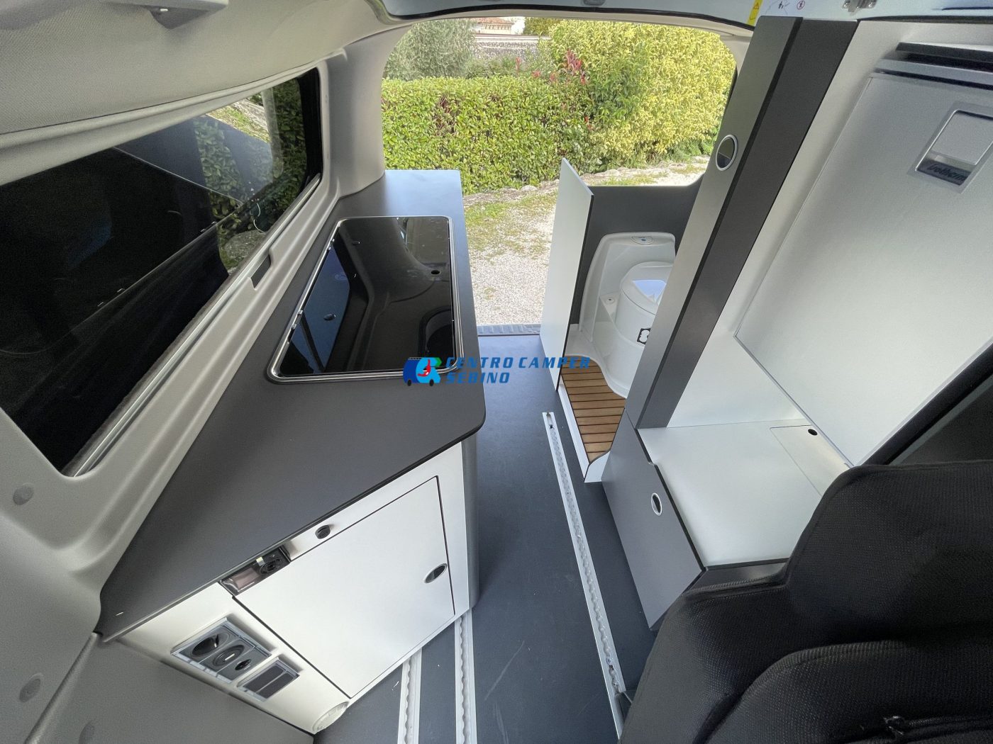 XCAPE 90 FONT VENDÔME / Camper - foto 16