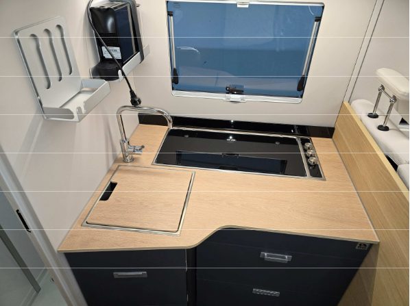 Camper Semintegrale Adria Matrix 670 SL versione 60esimo - foto 3