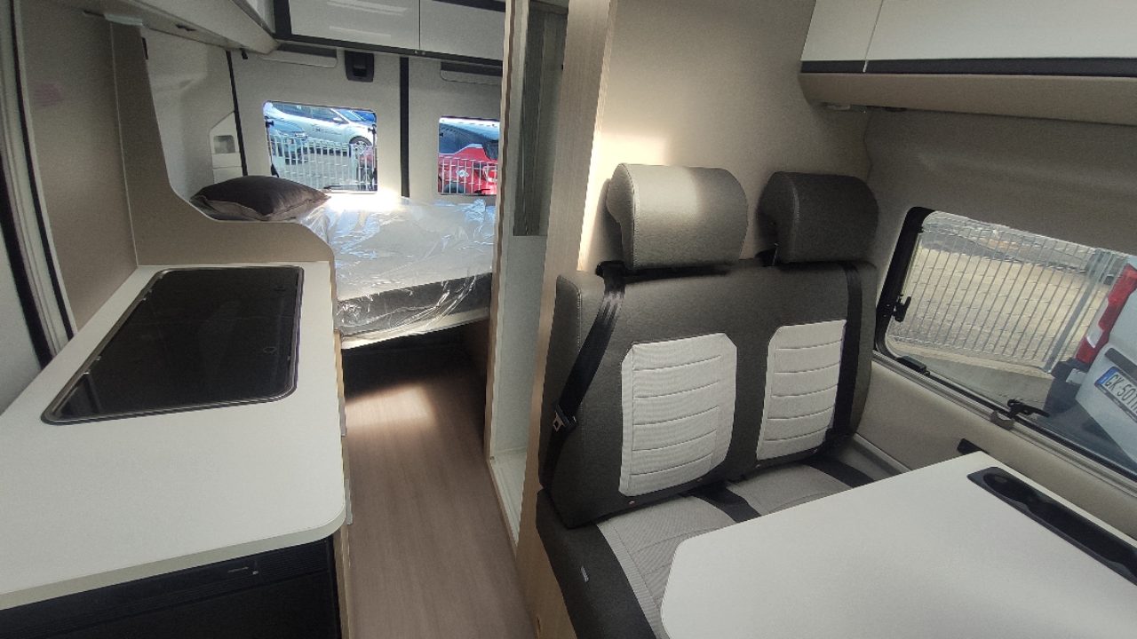 Adria TWIN Plus 540 SP- NOLEGGIO - foto 7