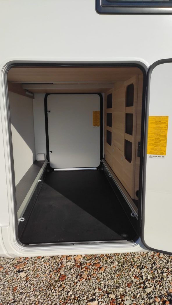 Camper mansardato Adria CORAL XL 660SL AXESS - foto 6