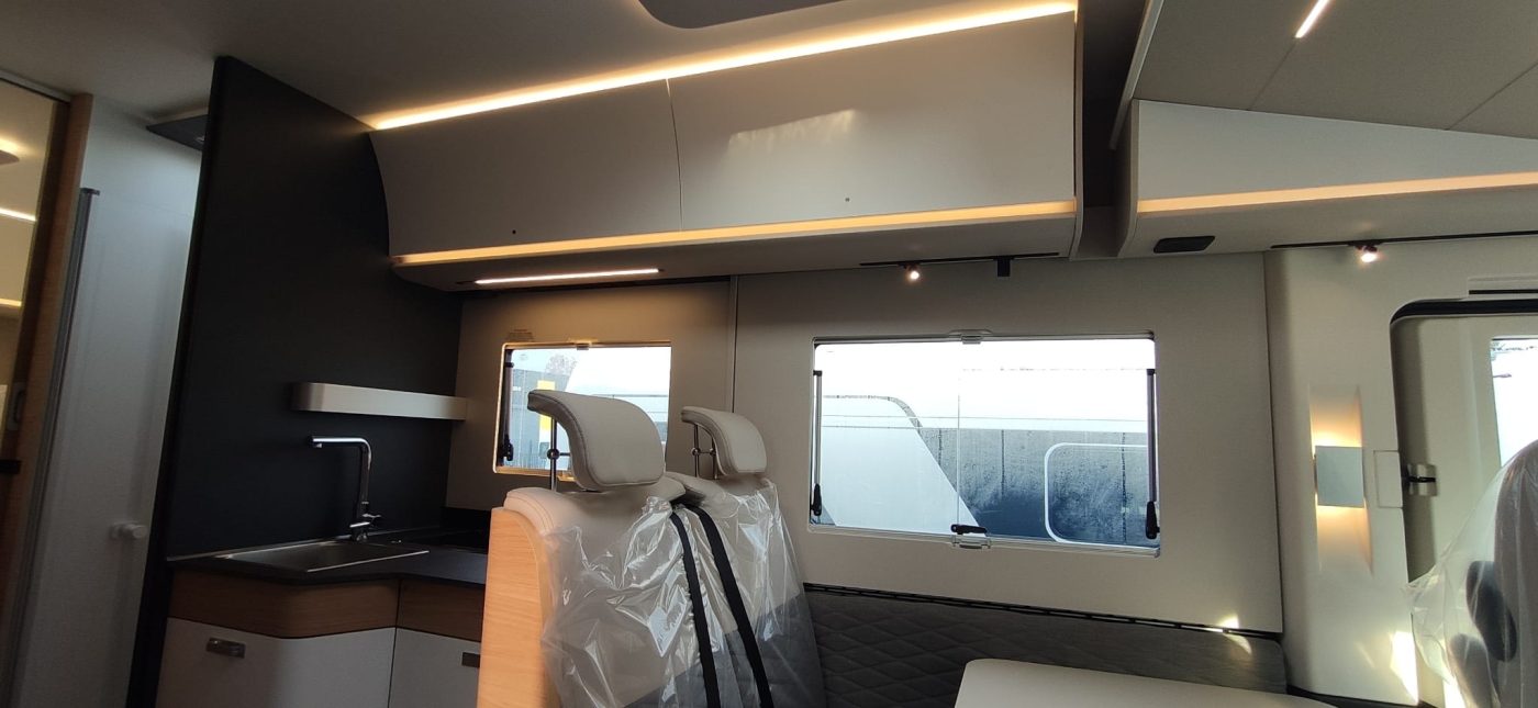 Camper Adria SONIC 700 SL - foto 15