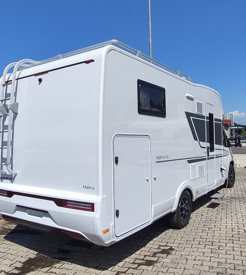 camper semintegrale Adria Matrix Axess 670 SL - foto 5