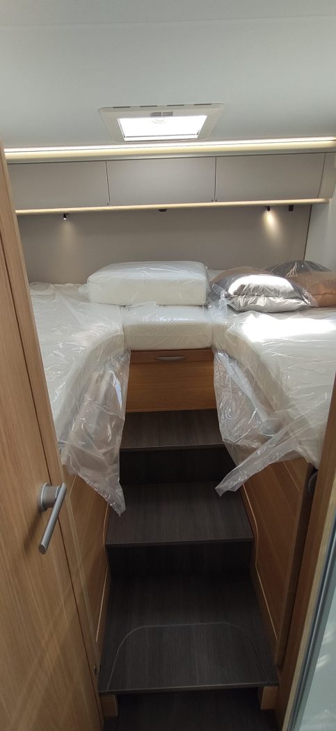 camper semintegrale Adria Matrix Axess 670 SL - foto 10