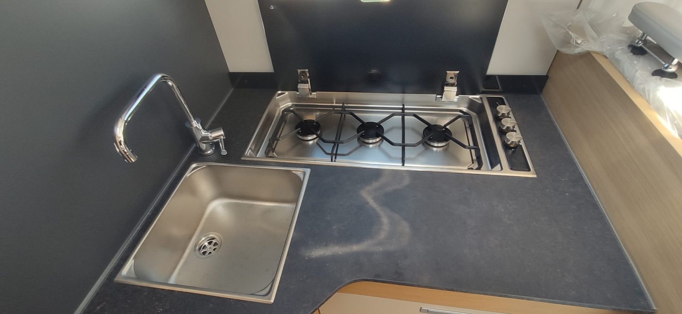 camper semintegrale Adria Matrix Axess 670 SL - foto 18