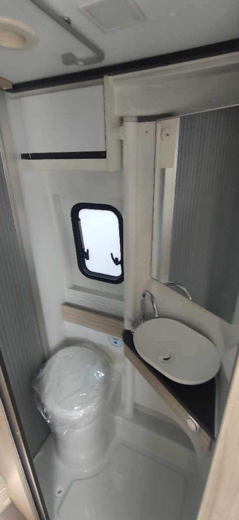 Camper Adria TWIN PLUS 600 SPB - foto 10