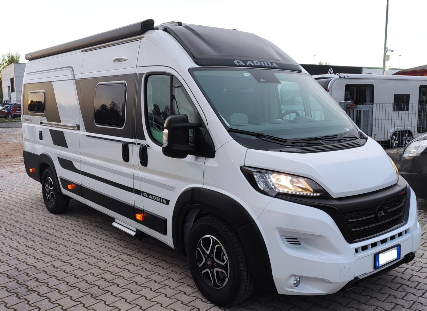 Camper Adria TWIN SUPREME 640 SLB - foto 5