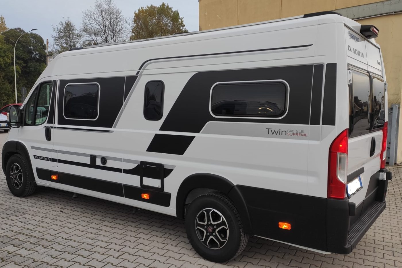 Camper Adria TWIN SUPREME 640 SLB - foto 8