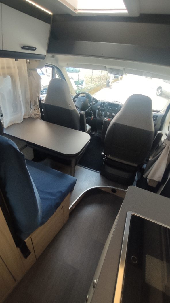 Camper Furgonato Sun Living V 60 SP - foto 18