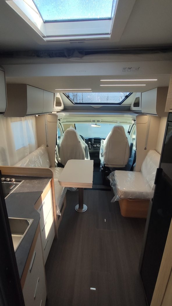 Camper Adria MATRIX 650 DL Axess - foto 14