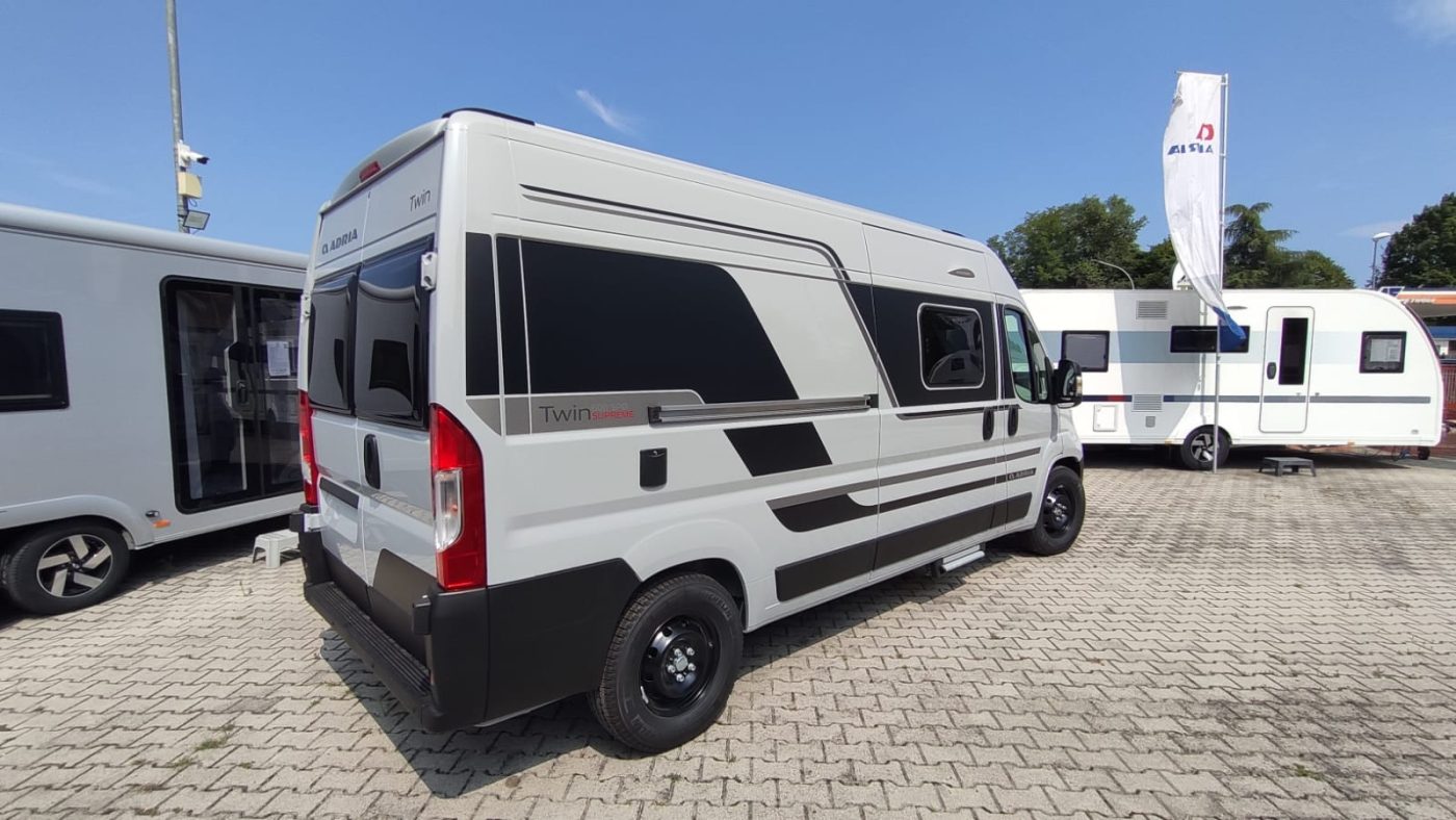 Camper Adria TWIN SUPREME 600 SPB - foto 10