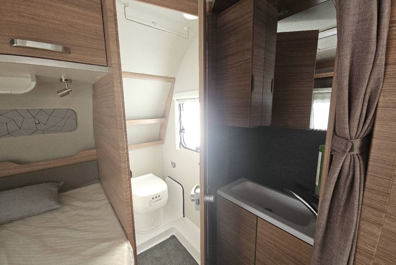 Weinsberg Caraone 450 FU Hot Edition - foto 8
