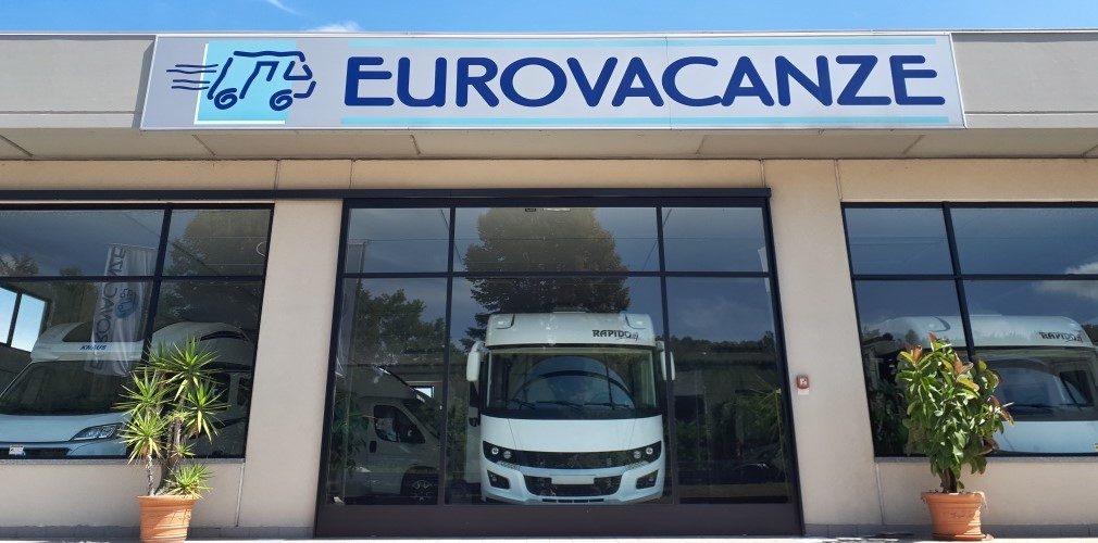 Vendita ed assistenza caravan, autocaravan, campers, furgonati delle migliori marche.