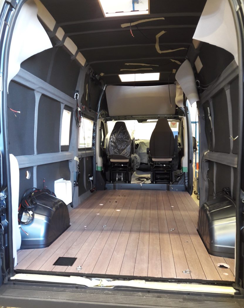 Camper, autocaravan e furgonati Knaus nuovi ed usati - foto 7