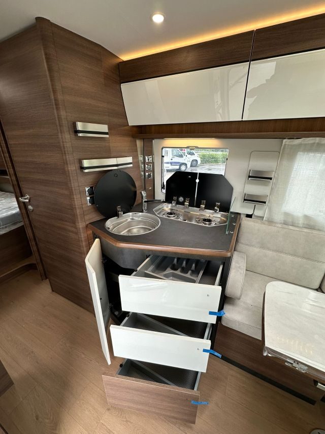 Rapido 896 DF (nuovo) - foto 12