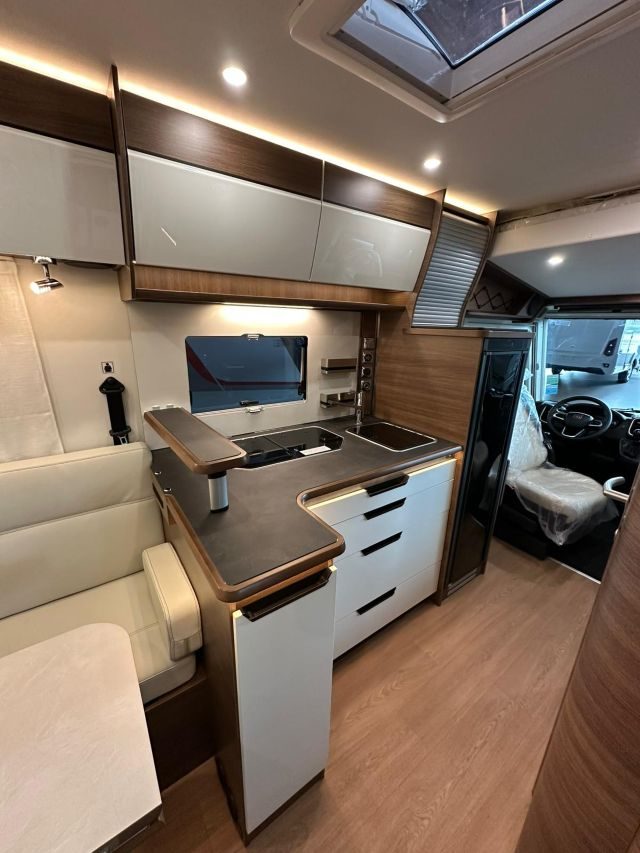 Rapido 854 F (nuovo) - foto 8