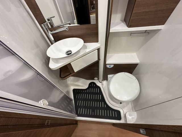 Rapido 854 F (nuovo) - foto 16