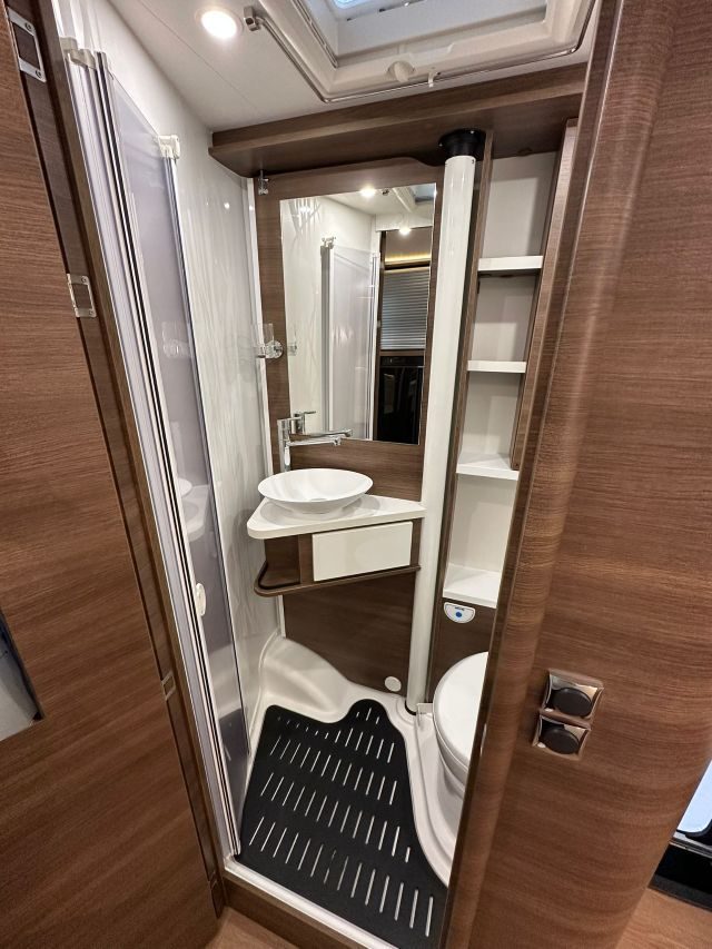 Rapido 854 F (nuovo) - foto 17