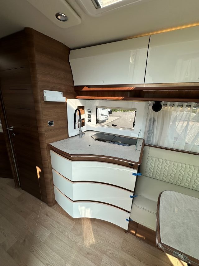 Rapido Distiction I 66 M (nuovo) - foto 13