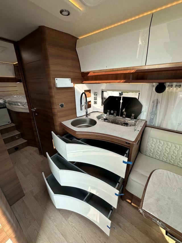 Rapido Distiction I 66 M (nuovo) - foto 14